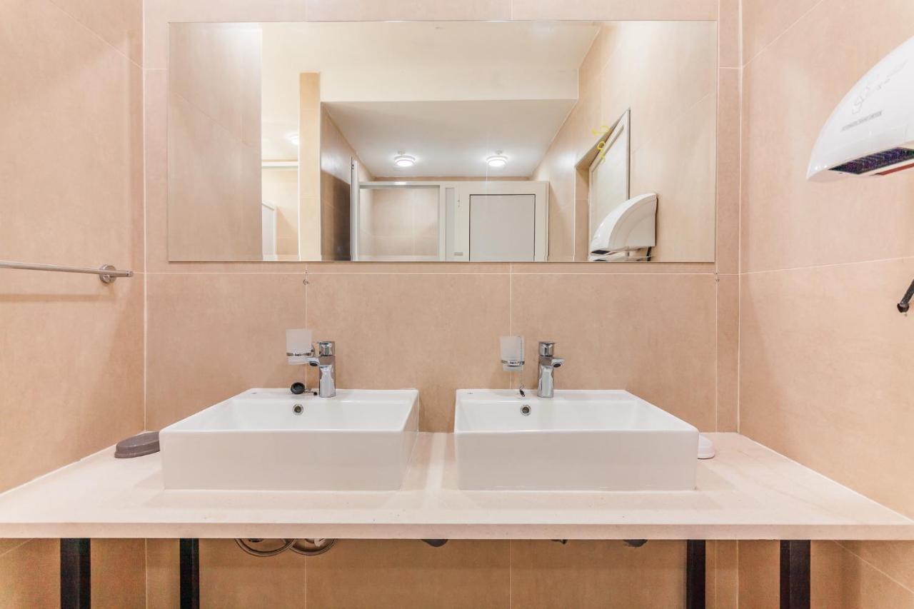 Hostel Bigova Kotor Eksteriør bilde